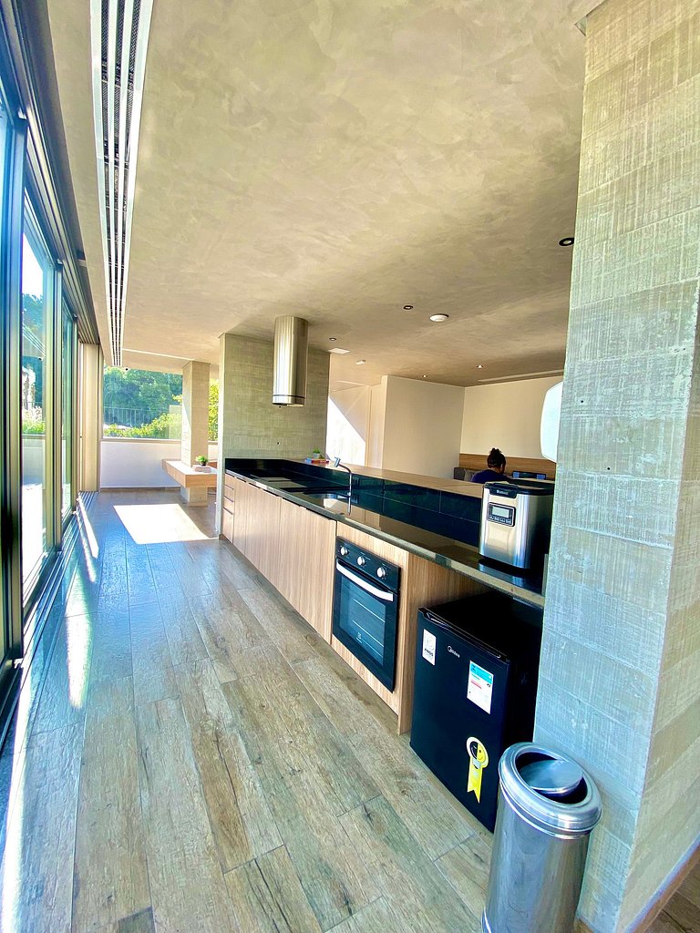 302 VNMA - Jardins - Próximo Oscar Freire