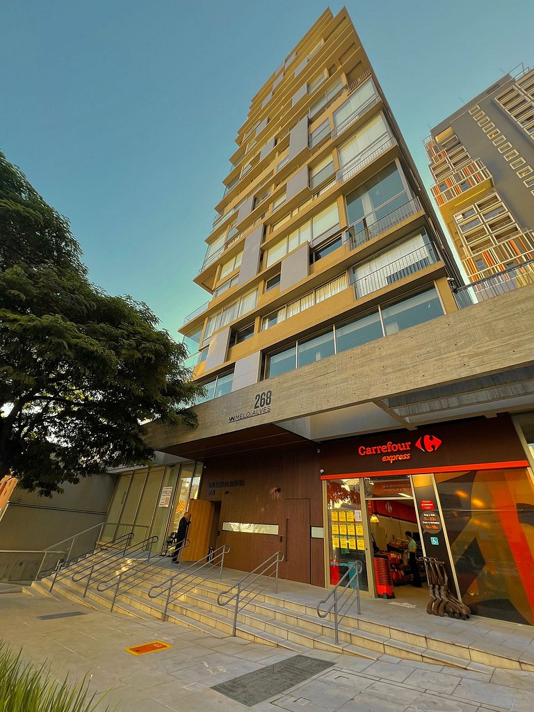 302 VNMA - Jardins - Próximo Oscar Freire