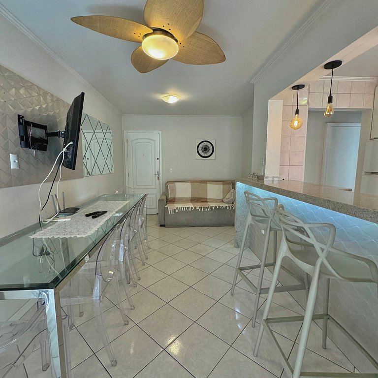 Next to the sea, Central beach