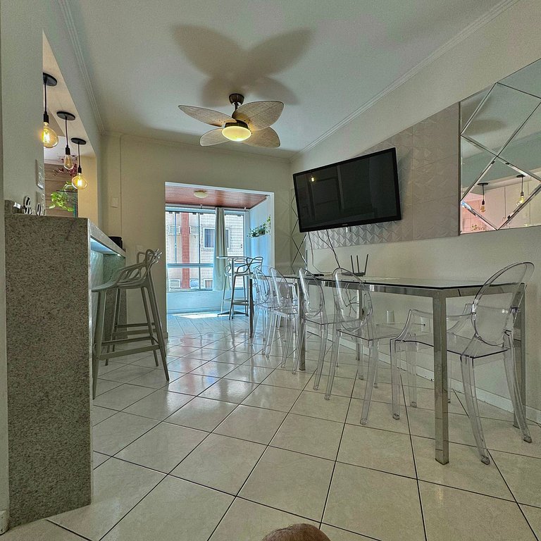 Next to the sea, Central beach