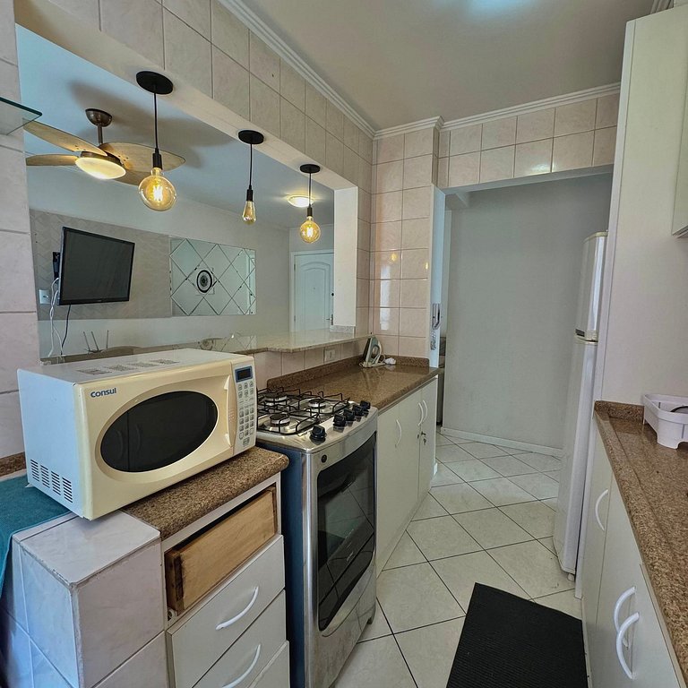 Next to the sea, Central beach