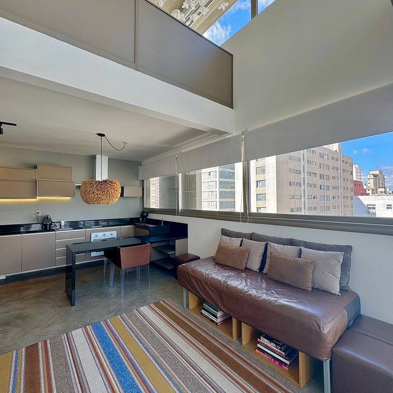 Duplex á venda próximo a Rua Oscar Freire