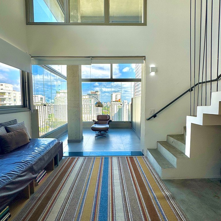 Duplex á venda próximo a Rua Oscar Freire
