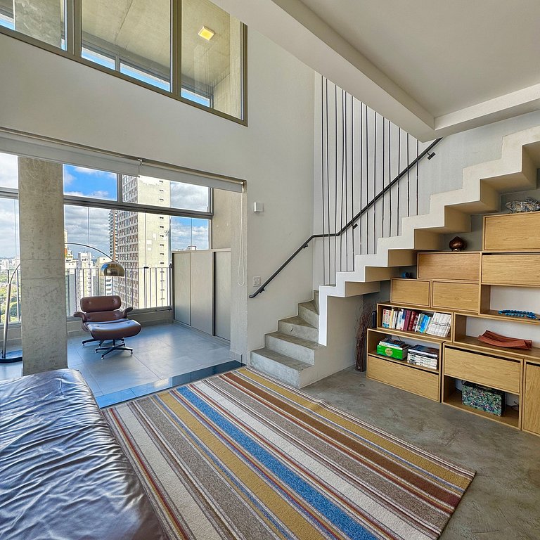 Duplex á venda próximo a Rua Oscar Freire
