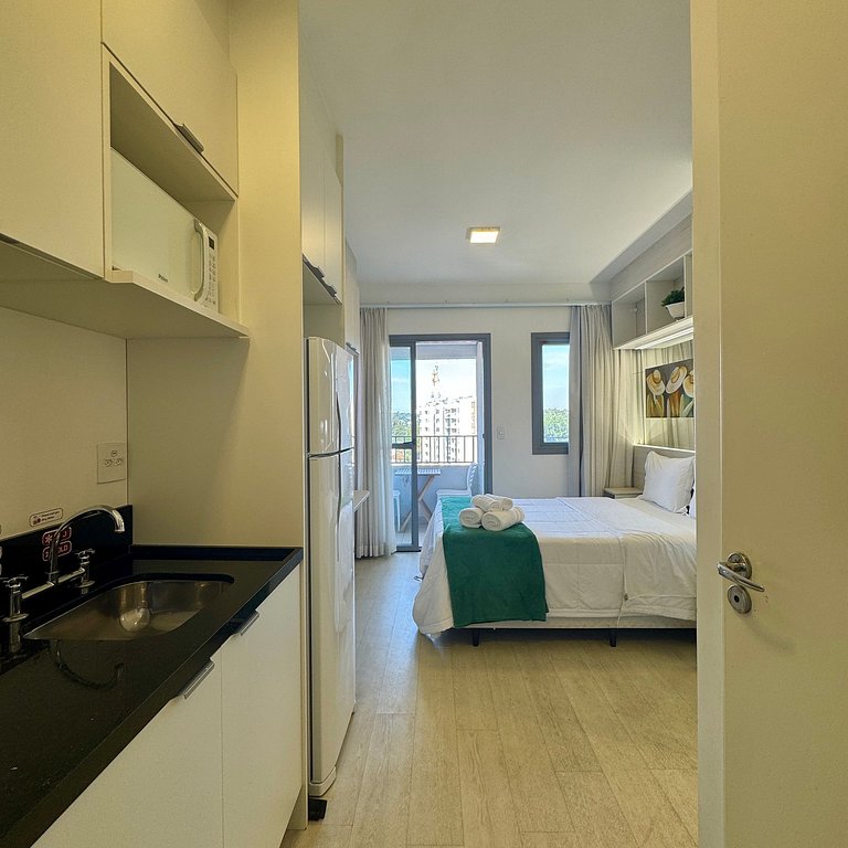 Studio mobiliado a passos do Metrô Brooklin pronto pra renta