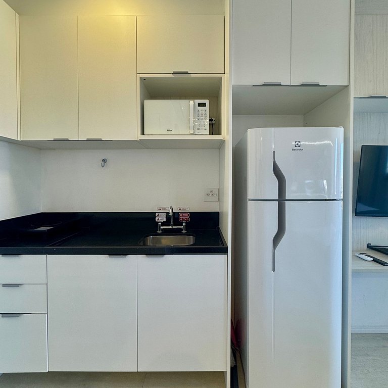 Studio mobiliado a passos do Metrô Brooklin pronto pra renta