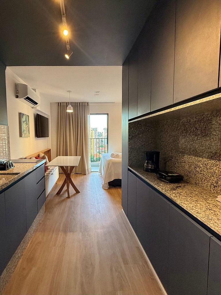 Studio Prime - Prox. Metrô Fradique