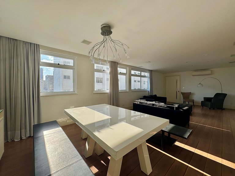 Apartamento na Oscar Freire